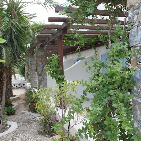 Akrogiali Апарт-отель Posidhonia (Syros)