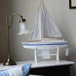 Akrogiali Posidhonia (Syros)