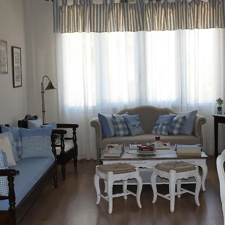 Akrogiali Aparthotel Posidhonía