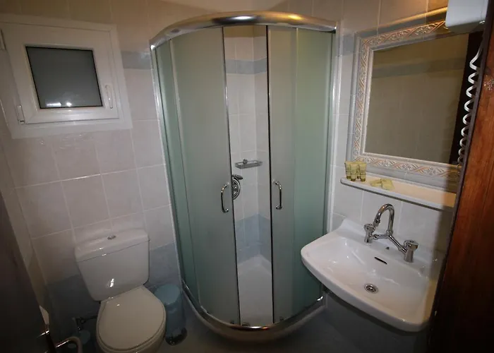 Akrogiali Апарт-отель Posidhonia (Syros)