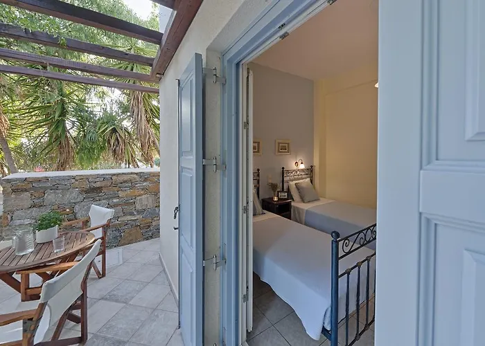 Апарт-отель Akrogiali 3*