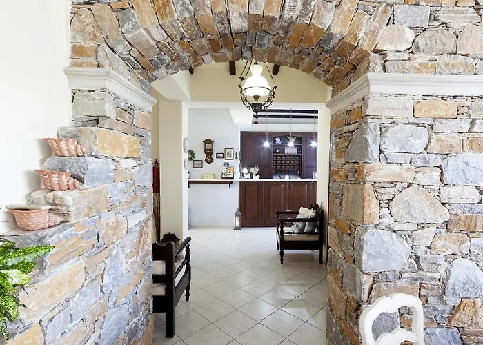 Akrogiali 3* Posidhonia (Syros)